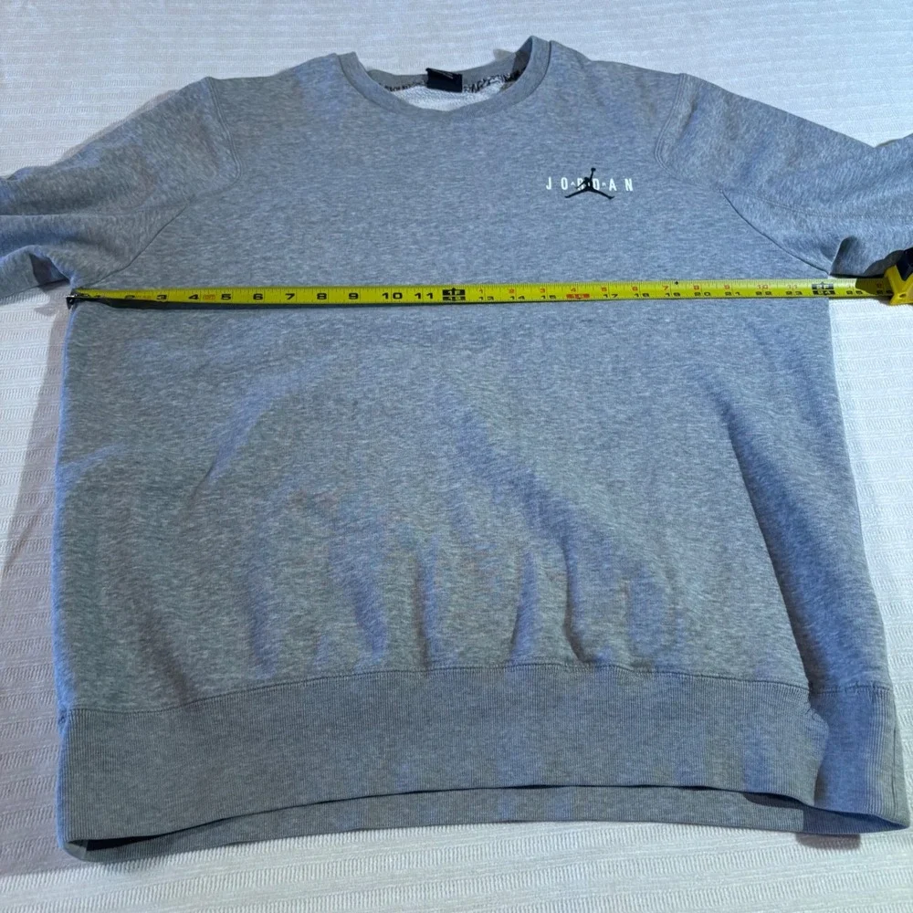 Jordan Mens Grey Striped Jumpman Crewneck Sweatshirt XL 634487-063